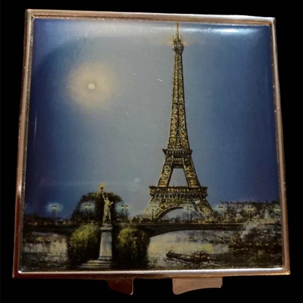 Vintage Eiffel towel paris mirrored compact